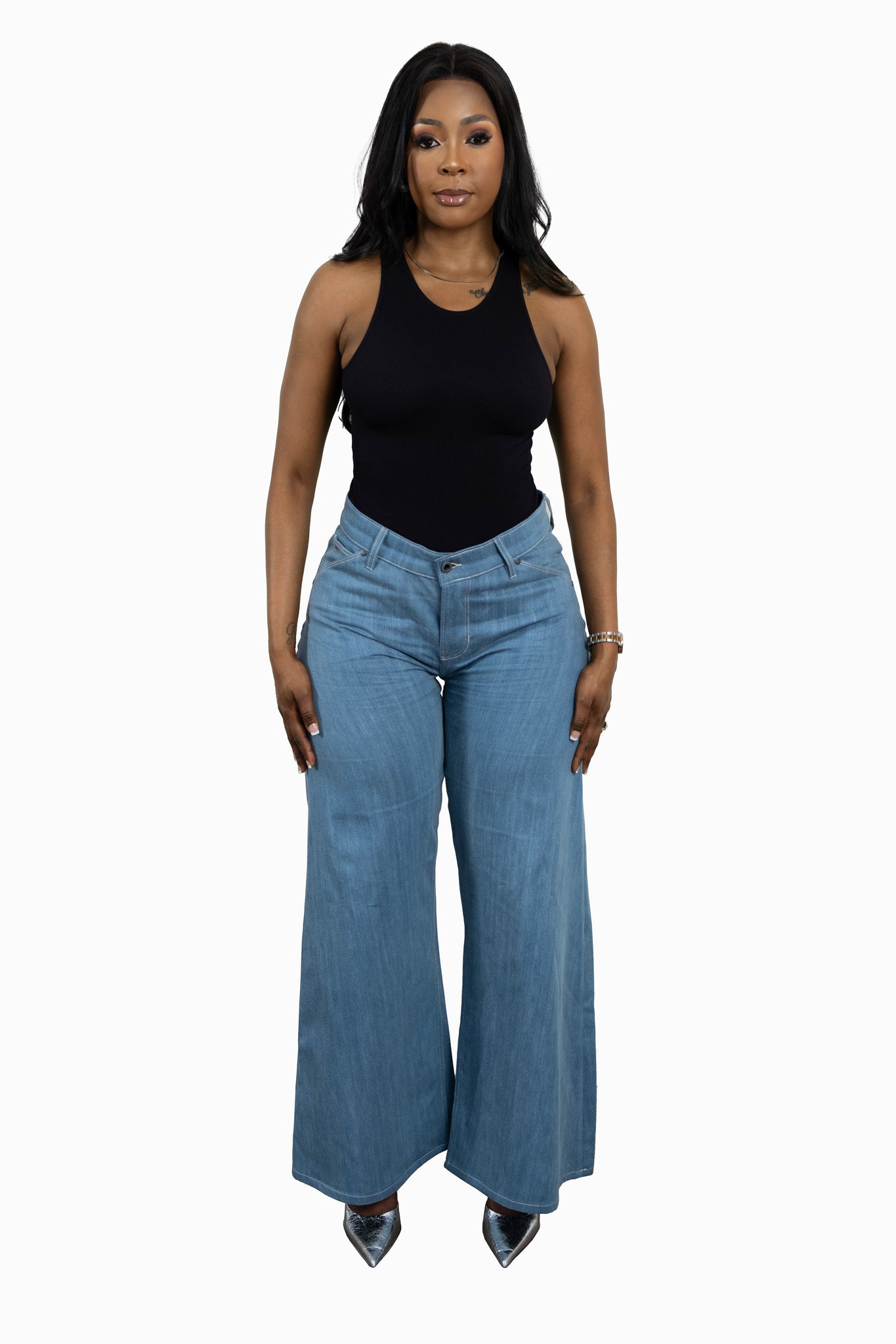 Front profile of a model wearing the TSHEPO Pakisha Jeans