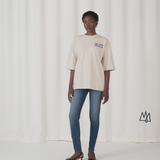 TSHEO MODEL IN BLUE JEANS