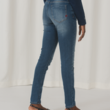 TSHEPO LADIES SKINNY ROYAL TAKALANI JEANS, LIGHT WASH